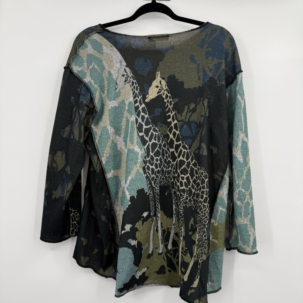 Jess & Jane Top Shirt Womens Large Blue Giraffe Graphic Boxy Knit Soft Art Kenya - Picture 3 of 7